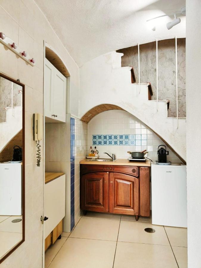 Apartamento Casa Dell'Antico Teatro Di Neapolis Nel Centro Storico Di Napoli Exterior foto